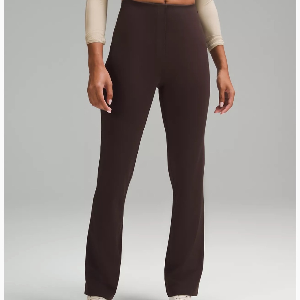 BNWT Lululemon Smooth Fit Pull-On High-Rise Pant Brown size 4